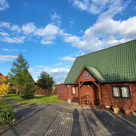 Dom Niebieski Nad Jeziorem Orzyskim Holiday home Skomack Wielki